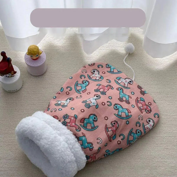 Purr-fectly Cozy Cat Sleeping Bag – Where Kitties Nap Like Royalty!