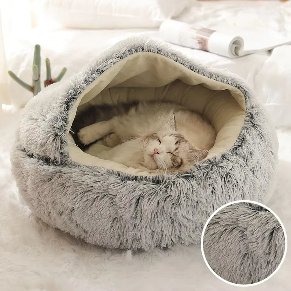 Cozy Plush Pet Bed for Cats and Small Dogs - Perfect for Snuggling and Sleeping