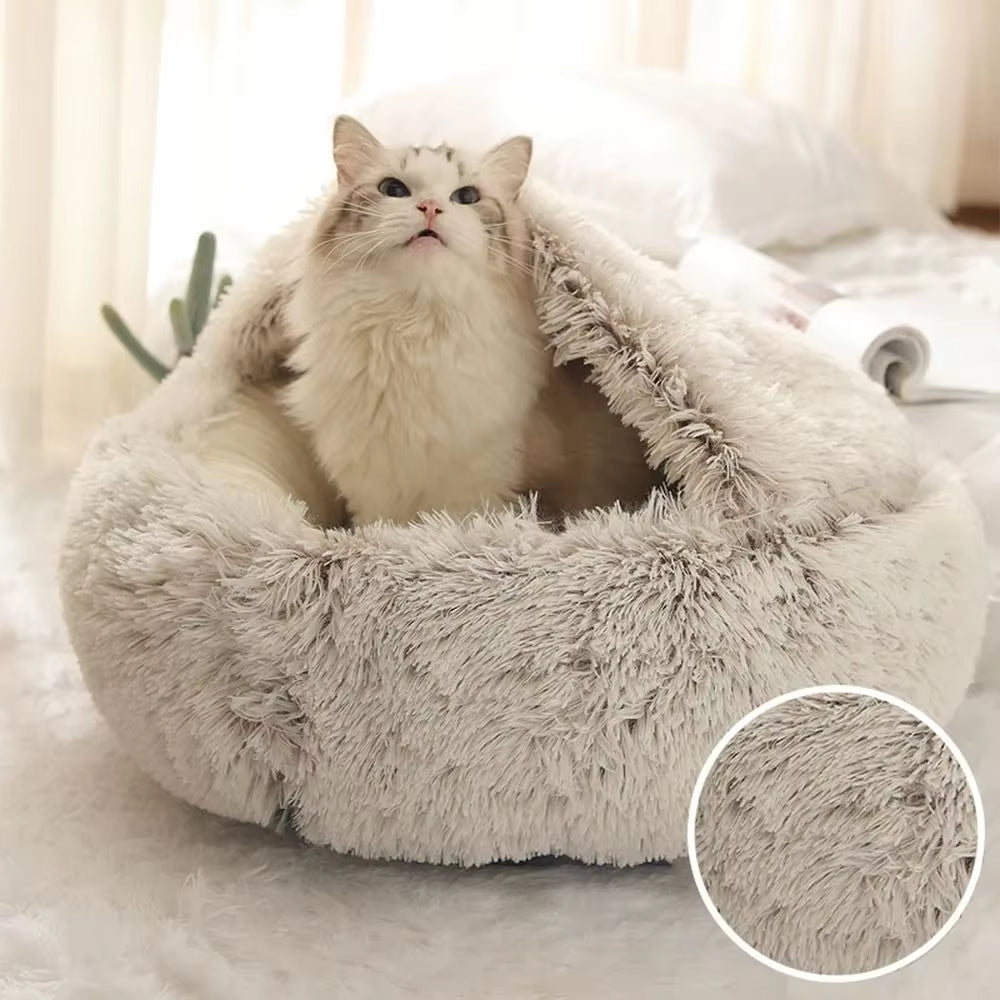 Cozy Plush Pet Bed for Cats and Small Dogs - Perfect for Snuggling and Sleeping